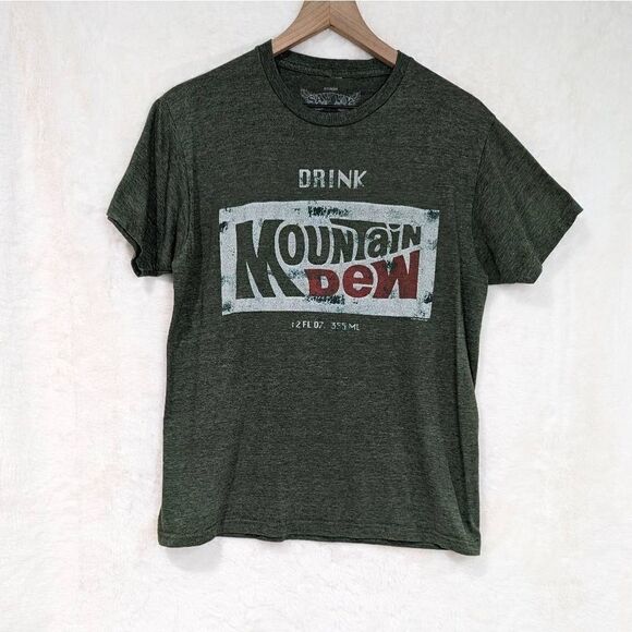 Savvy Brand Mountain Dew Graphic Print Green T-Shirt Men's Size Medium - Picture 1 of 4